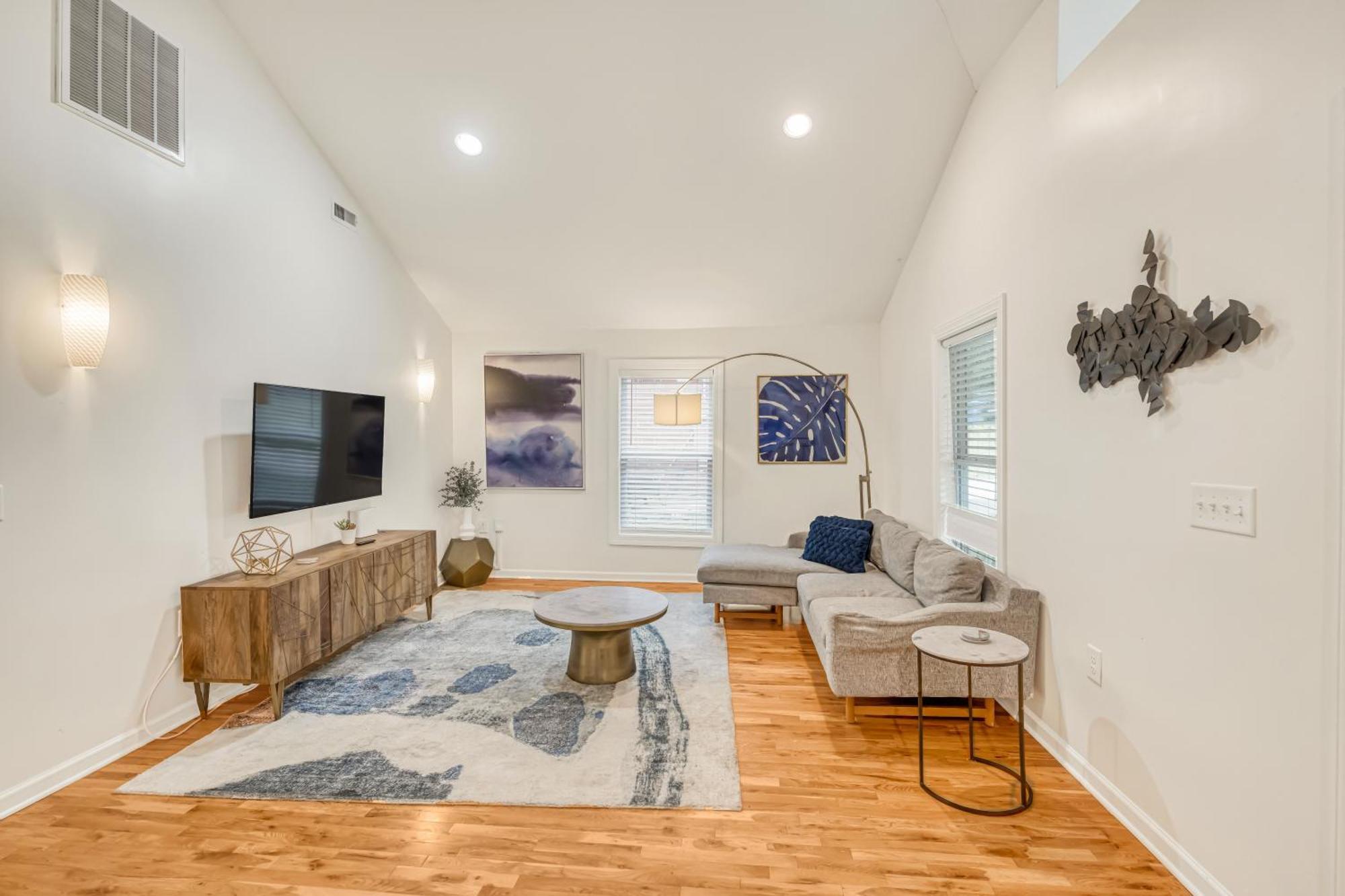 Charming 2Br Bungalow 4 Minutes To Duke University เดอแรม ภายนอก รูปภาพ