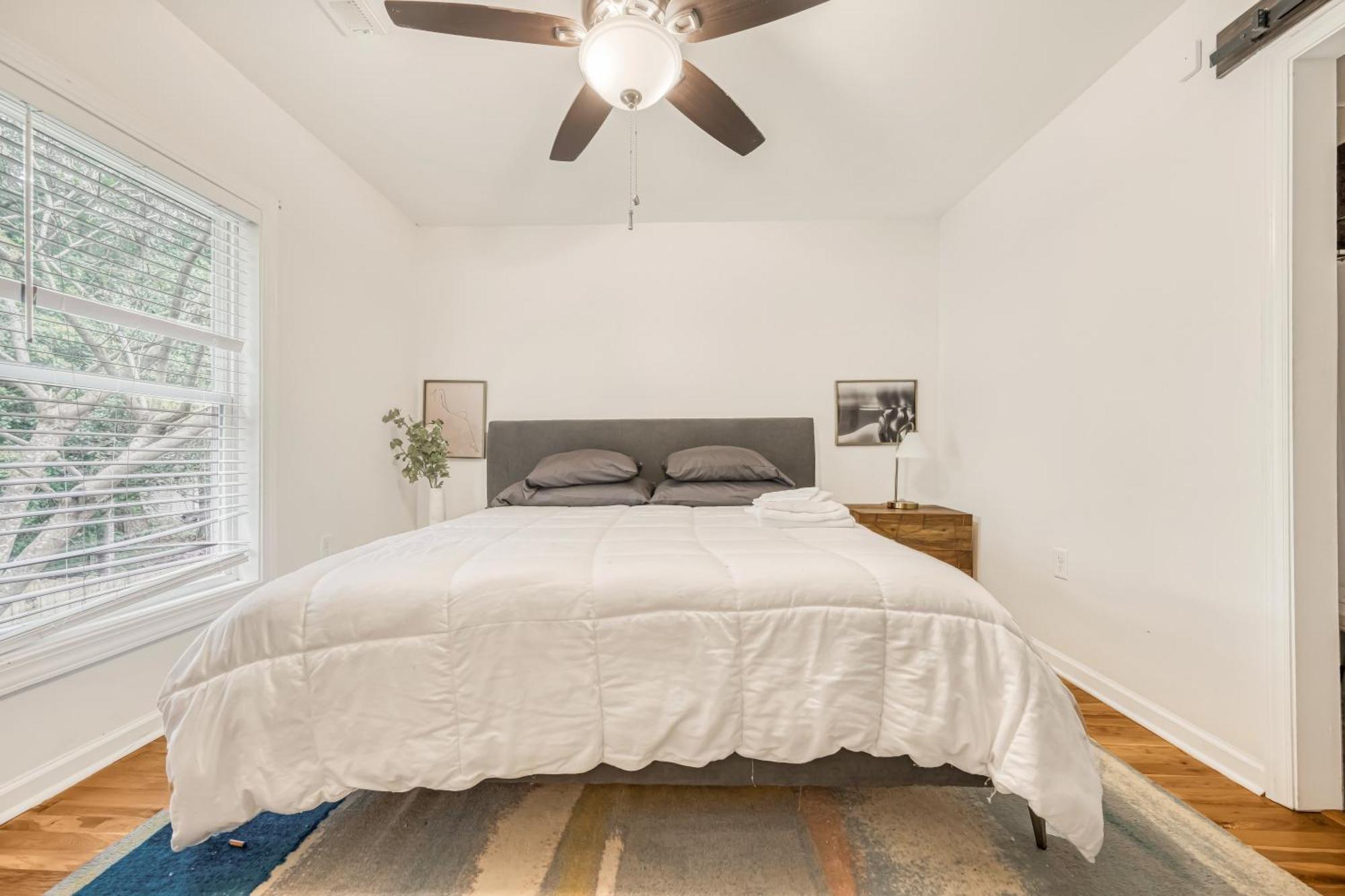 Charming 2Br Bungalow 4 Minutes To Duke University เดอแรม ภายนอก รูปภาพ